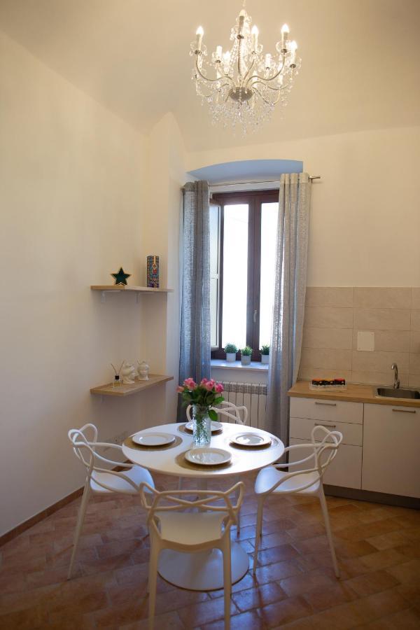 Dimora Del Sole - Intero Appartamento L'Aquila Exterior photo